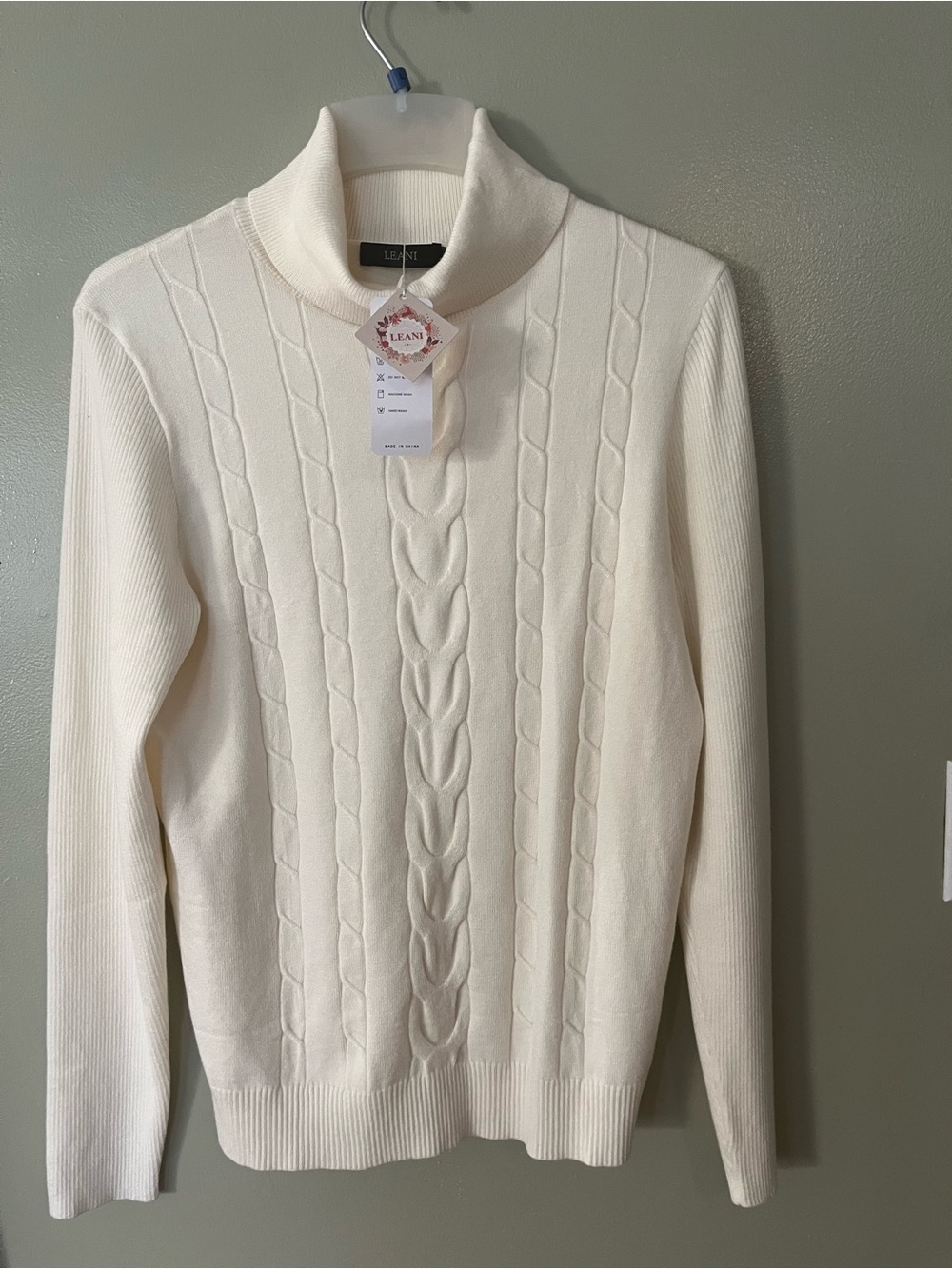 Leani Cream  Cable-Knit Mock Neck Sweater Cable Knit Nylon Rayon Soft Cozy L NWT